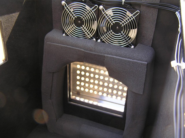 究極の発電機の消音ボックス 発電機の防音ボックス ホンダEU16i ホンダ 